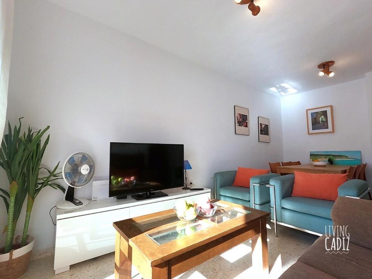Apartamento Los Bateles - Frente A La Playa โกนิล เด ลาฟรอนเตรา ภายนอก รูปภาพ